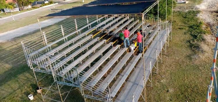 Graderías para estadios y eventos deportivos - Soluciones de Graderías del Caribe